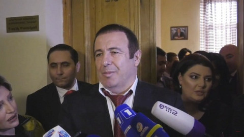 Ժողովուրդը գնացել է հեղափոխության, ինչպես կարելի է կրճատումներ անել. Գագիկ Ծառուկյան