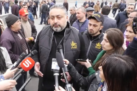 Առայժմ դադարեցնում ենք սրճարանների ապամոնտաժումը. Կենտրոնի թաղապետ