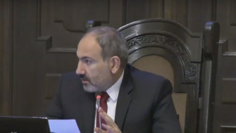 Սա աննորմալ երեւույթ է, մրցույթ ինչո՞ւ չի լինում․ Փաշինյանը բարկացավ նախարարների վրա