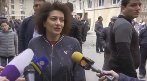 Մի ներքաշեք ինձ նման թեմաների մեջ․ Աննա Հակոբյանը՝ քաղաքացու օրվա մասին