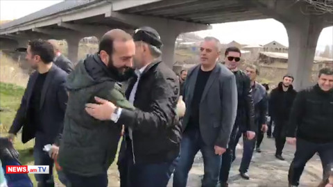 Պիտի գայիր, վերեւը կանգնեիր, վերահսկեիր. Փաշինյանը՝ Արարատ Միրզոյանին