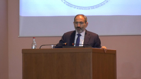Երբ խոսակցությունը սկսում ենք փողից, շատ արագ մտնում ենք փակուղի․ Փաշինյան