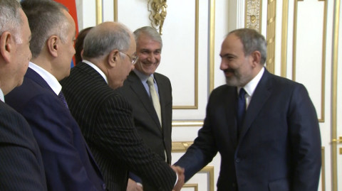 Փաշինյանն ընդունել է ներդրողներին