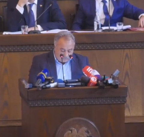 Տղերք, եկեք սկսենք այնտեղից,որտեղ կանգ առավ Վազգենի սիրտը. Սասուն Միքայելյան