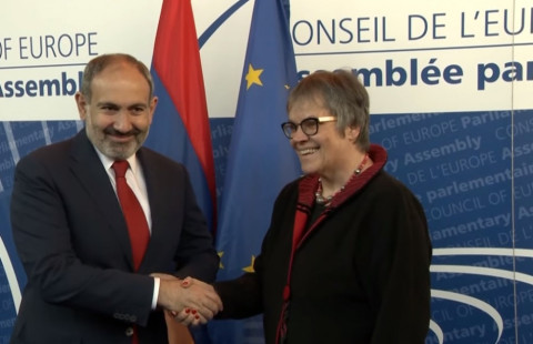 Փաշինյանը Ստրասբուրգում հանդիպել է ԵԽԽՎ նախագահի հետ