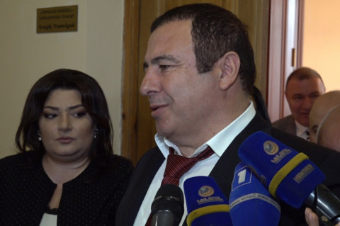 Ժողովուրդը պիտի իմանա՝ ով ա իրա թշնամին. Ծառուկյանը՝ «Արարատցեմենտի» խնդրի մասին