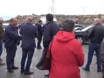 Ծառուկյանը հանդիպում է «Արարատցեմենտի» աշխատողների հետ