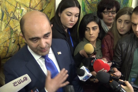 Ոչ մեկը չի կարող մեզ հետ «ռազբորկա» անել. Մարուքյանը՝ Մխիթար Հայրապետյանի մասին