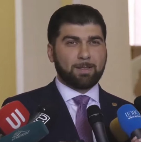 Չգիտեմ՝ ում եմ խանգարում, ինձ ուզում են հանել վարչապետի դեմ. Դավիթ Սանասարյան
