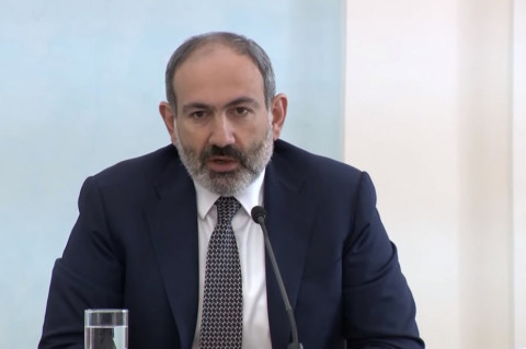 Նիկոլ Փաշինյանը հանդիպել է Հանրային խորհրդի անդամների հետ