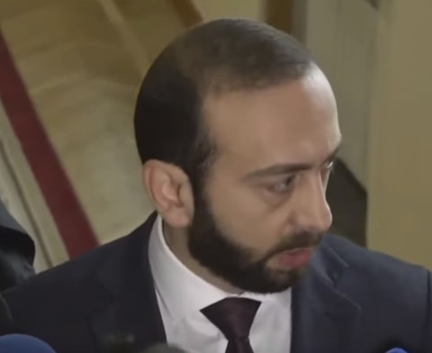Արժեր 124 մլն դրամ հատկացնել. Արարատ Միրզոյանը՝ Քաղաքացու օրվա մասին