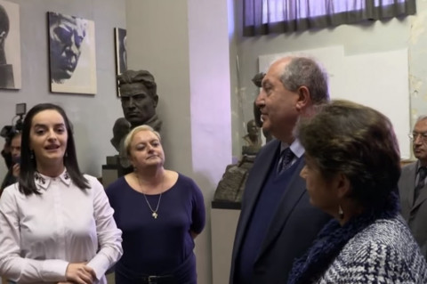 Նախագահ Արմեն Սարգսյանն այցելել է Արա Սարգսյանի և Հակոբ Կոջոյանի տուն-թանգարան