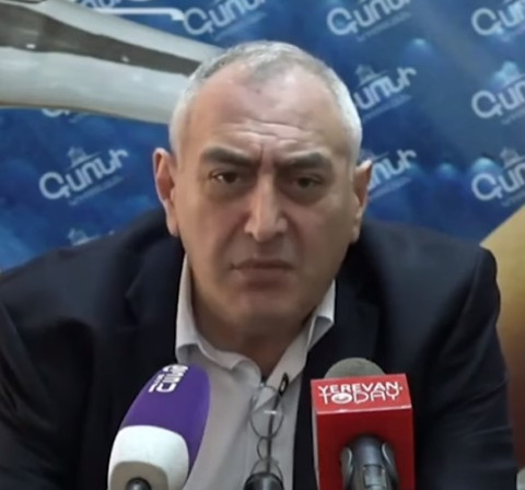 Պետություն ա, հո բոմժանո՞ց չի. Կարեն Քոչարյանը՝ «Քաղաքացու օրվա» մասին