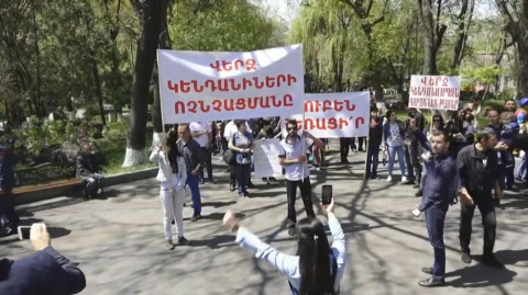 Մարության քայլ արա, Ռուբենին դուրս արա. բողոքի ակցիա Կենդանաբանական այգում