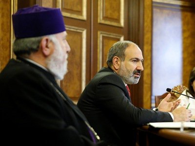 Փաշինյանն անդրադարձել է Հայ եկեղեցու հարկեր վճարելու հարցին