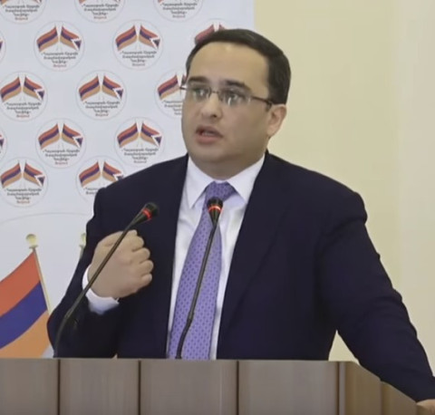 Ես այսօր ամոթի զգացում ունեմ. Վիկտոր Սողոմոնյան