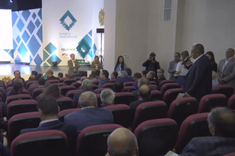Ոչխարներն ինչո՞վ են պակաս կովերից. գործարարը՝ Փաշինյանին
