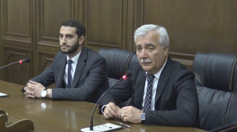 «Իմ քայլի» պատգամավորները՝ Վիտալի Բալասանյանի սկանդալային հայտարարության մասին