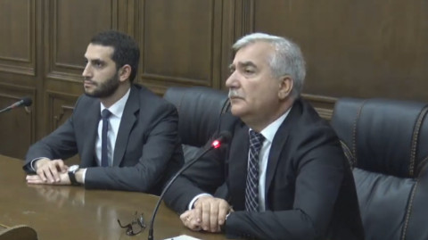 Կարող է՝ կապ ունենան Մարտի 1–ի հետ. Հովհաննես Քոչարյանը՝ ԱԱԾ–ից անհետացած թղթերի մասին