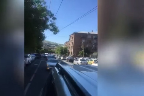 Ավտոերթ Երեւանում՝ ի աջակցություն Ռոբերտ Քոչարյանի