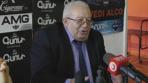 Էլի Սիթին կգնա, Բելառուսից աղբը կբերի ու կլցնի խանութները. Բերբերյան