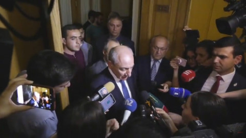 Բակո Սահակյանը հանդիպե՞լ է Ռոբերտ Քոչարյանի հետ
