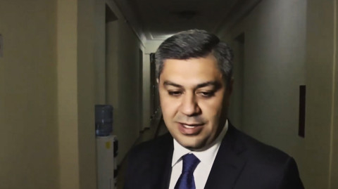 Պարոն Իոաննիսյանին խորհուրդ կտամ՝ հանգիստ նստի տեղը. Վանեցյան