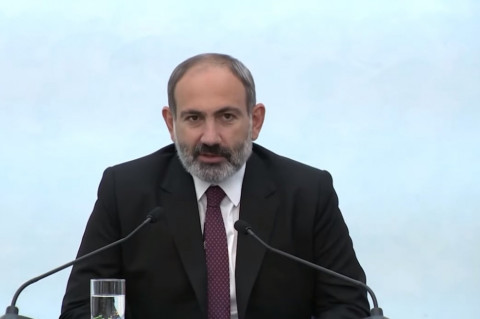 Փաշինյանը հանդիպել է ՀՀ-ում հավատարմագրված դեսպանների հետ