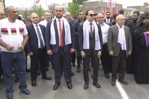 Աղվան Հովսեփյանը, Սամվել Ալեքսանյանն ու Տիգրան Ավինյանը՝ Ապարանում