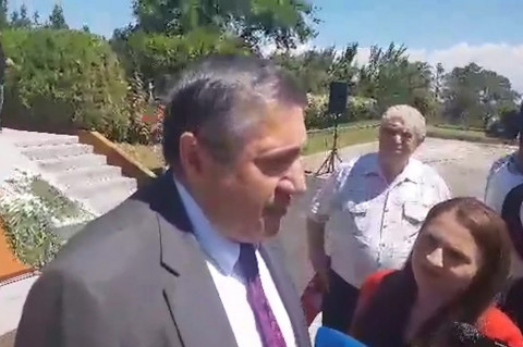 Դա ճնշում էր գործադիրի ու օրենսդիրի կողմից. Արթուր Խաչատրյանը՝ դատարանների մուտքերը փակելու մասին