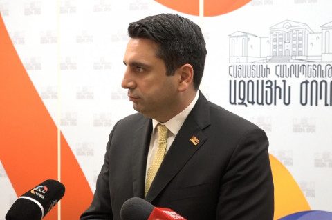 Չգիտեմ՝ Բակո Սահակյանին հրավեր եղել է, թե ոչ. Ալեն Սիմոնյան