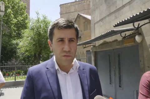 Ինչո՞ւ 11 օր առաջ տասնյակ ու տասնյակ ոստիկաններ չկային դատարանների մոտ. Ռուբեն Մելիքյան