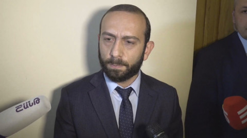 Արայիկ Հարությունյանին դրական եմ վերաբերվում. Արարատ Միրզոյան
