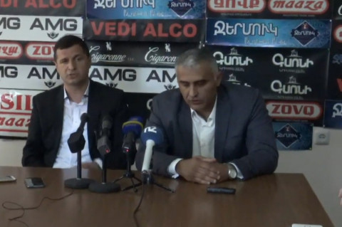 «Զակազն Արայիկ Հարությունյանն է տվել». Սամվել Բաբայանի կողմնակիցներ
