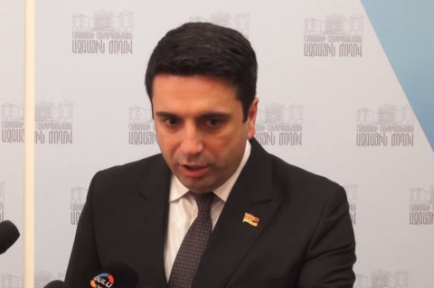 Արմեն Սարգսյանն էն մարդը չէ, ում կարելի է ճնշել. Ալեն Սիմոնյանը գովեց նախագահին