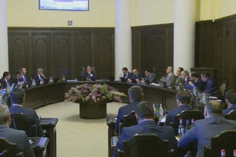 Քանի հարցեր չկան, արագ դնենք քվեարկության. Փաշինյանը անկեղծությունը ծիծաղ առաջացրեց