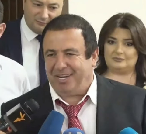 Սարքած գործ է. Ծառուկյանը՝ ՔՊ շտաբի պետի մեքենան հրկիզելու մասին