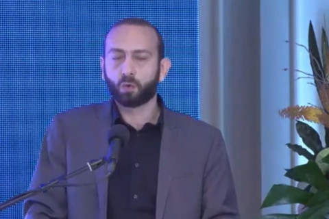 Մեզ պատերազմ է հայտարարված. Արարատ Միրզոյան
