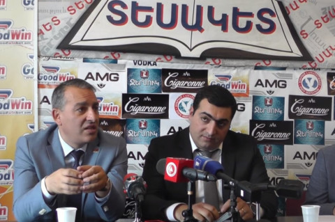 Ոստիկանի վրա թքում են, բայց նա ոչինչ անել չի կարող. Արմեն Խաչատրյան