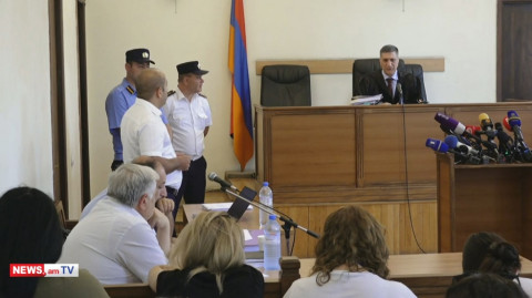 Քոչարյանի պաշտպանները ինքնաբացարկի 3-րդ միջնորդությունը ներկայացրին դատավորին