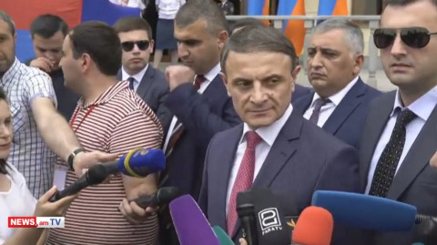Քանի՞ սեւազգեստ է բերման ենթարկվել՝ Փաշինյանի հանձնարարականից հետո