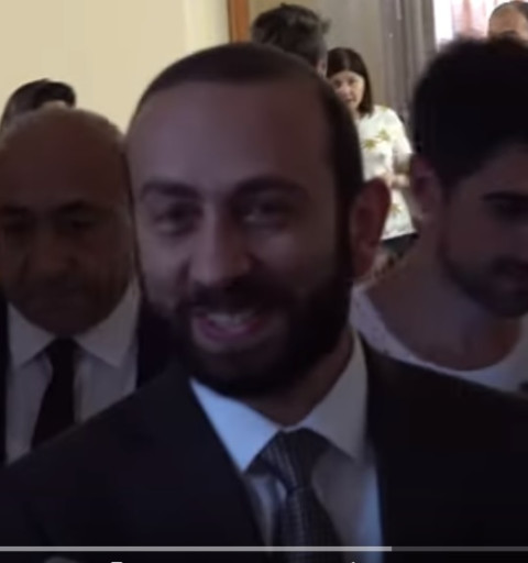Արարատ Միրզոյանի արձագանքը՝ Վահե Գրիգորյանի սկանդալային հայտարարությանը