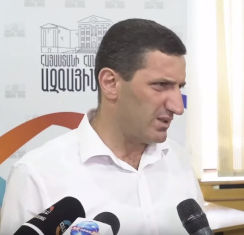 Դու կյանքում պիտի մատ թափ տվող եղած լինես. Գևորգ Պետրոսյանը՝ Ալեն Սիմոնյանի մասին