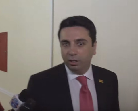 Իրանք վախենո՞ւմ են, երբ ես ելույթ եմ ունենում. Ալեն Սիմոնյան
