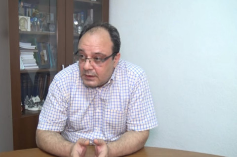 Արցախն առանձին դեռ չի գալիս բանակցությունների, իսկ Ադրբեջանն արդեն ում ուզում բերում է
