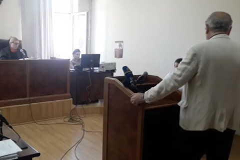 Հայկը ոսկի տղա ա. Ալեքսանդր Սարգսյանի հարեւանը՝ դատարանում