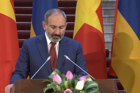 Փաշինյանի ճեպազրույցը՝ Վիետնամում