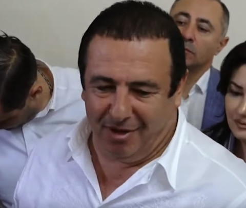 Ուզում եք Ծառուկյանին հունից հանեք