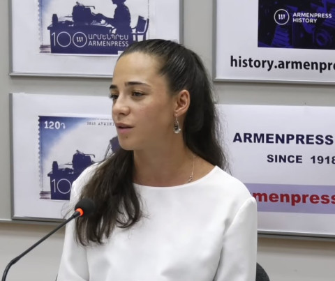 Մեր կլասիկ պատգամավորը մինչև լայվ մտնելը պետք է զանգեր մեզ. Տաթևիկ Ռևազյան