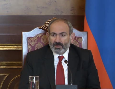 Ես այդպիսի բան չէի լսել. Փաշինյանը՝ ներդրողների հետ աշխատելու սինգապուրյան մոդելի մասին